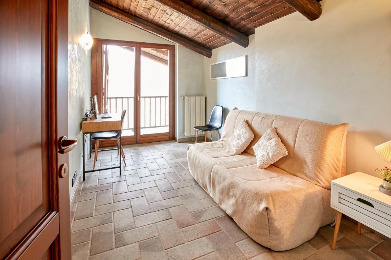Villetta Con Giardino ⭑⭑⭑⭑⭑ - Wifi, Dogs Allowed بييلا المظهر الخارجي الصورة