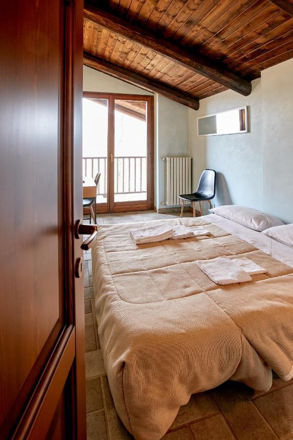 Villetta Con Giardino ⭑⭑⭑⭑⭑ - Wifi, Dogs Allowed بييلا المظهر الخارجي الصورة
