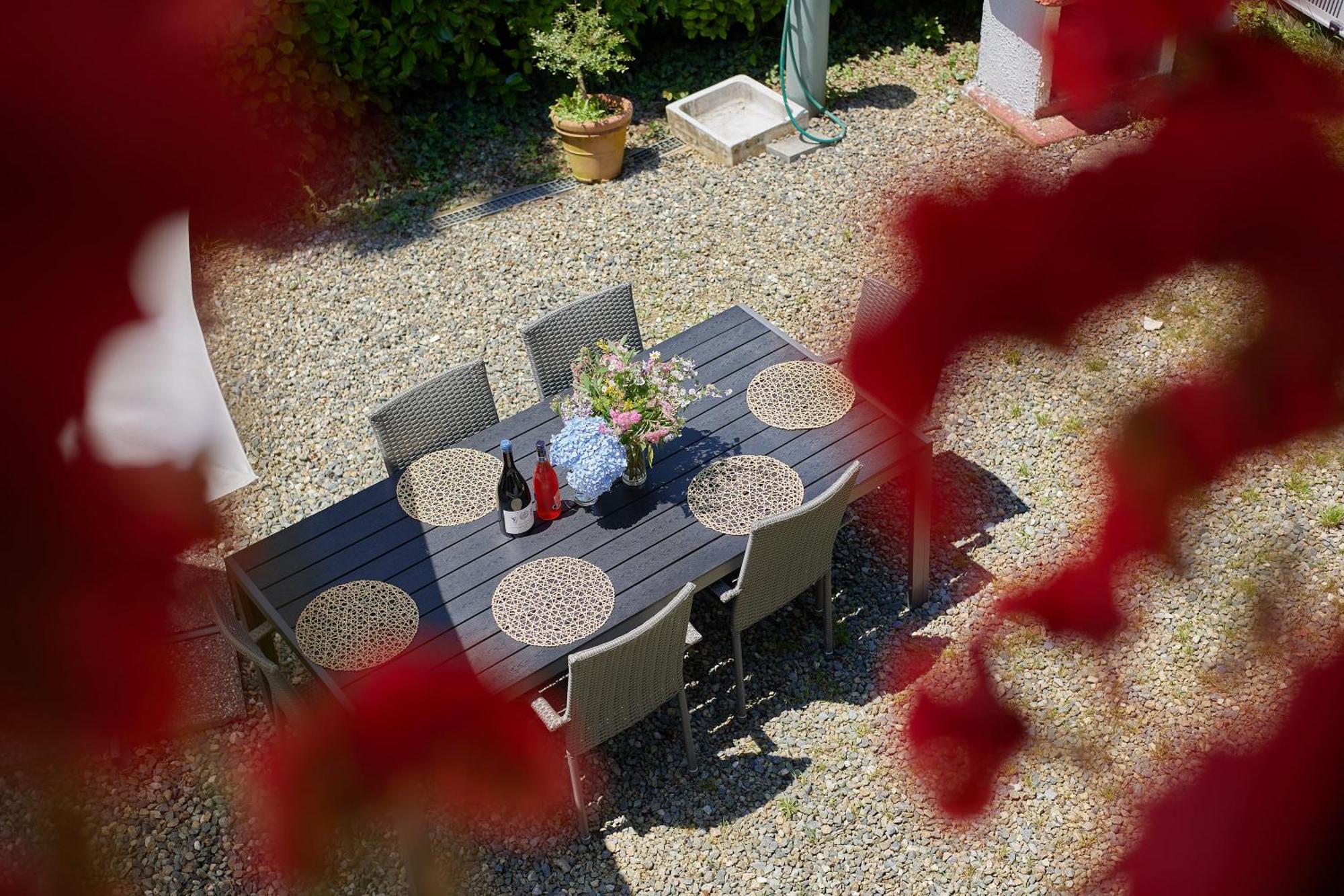 Villetta Con Giardino ⭑⭑⭑⭑⭑ - Wifi, Dogs Allowed بييلا المظهر الخارجي الصورة