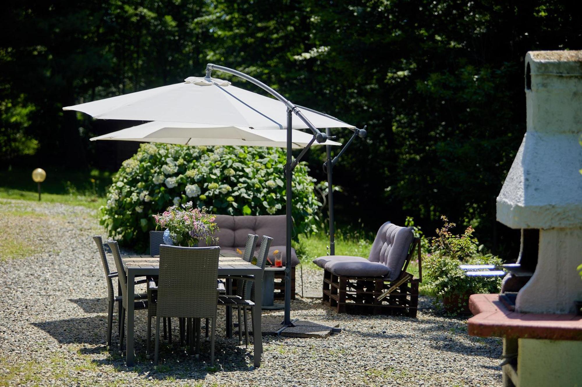 Villetta Con Giardino ⭑⭑⭑⭑⭑ - Wifi, Dogs Allowed بييلا المظهر الخارجي الصورة