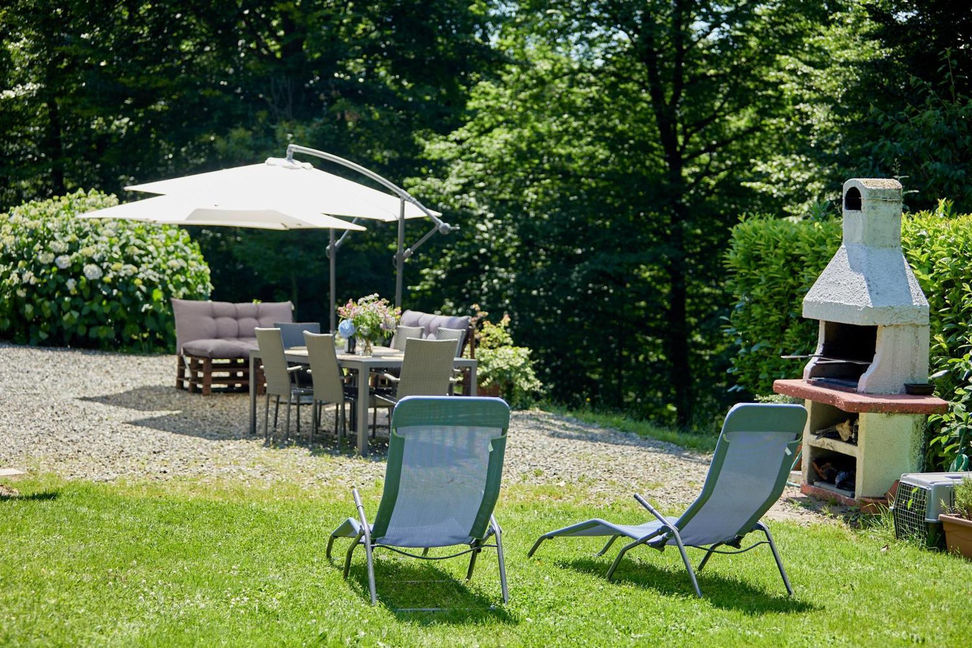 Villetta Con Giardino ⭑⭑⭑⭑⭑ - Wifi, Dogs Allowed بييلا المظهر الخارجي الصورة